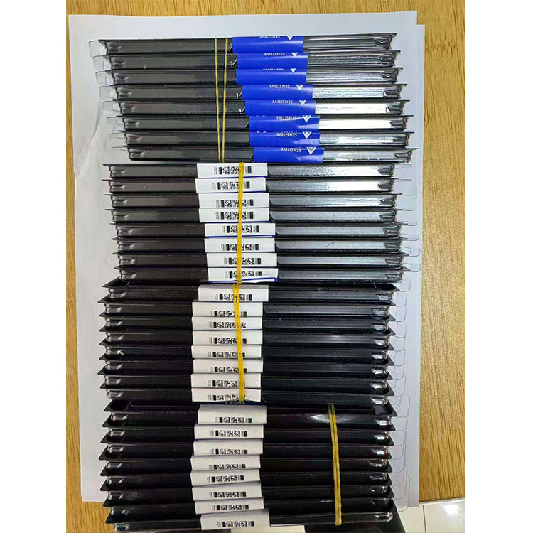Mémoire serveur DDR4 ou DDR5 : comment choisir ?